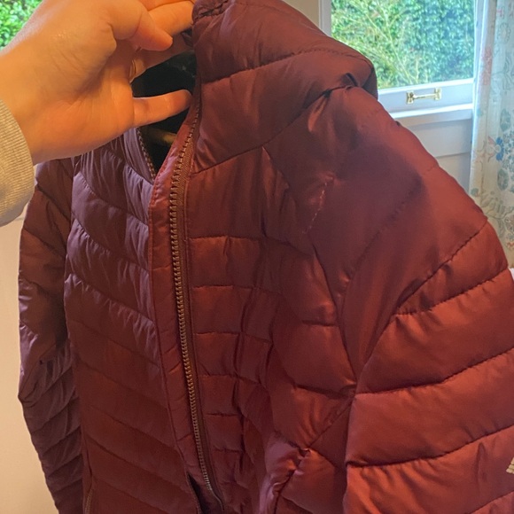 Columbia Women's Deep Red Puffer Jacket - Picture 6 of 7